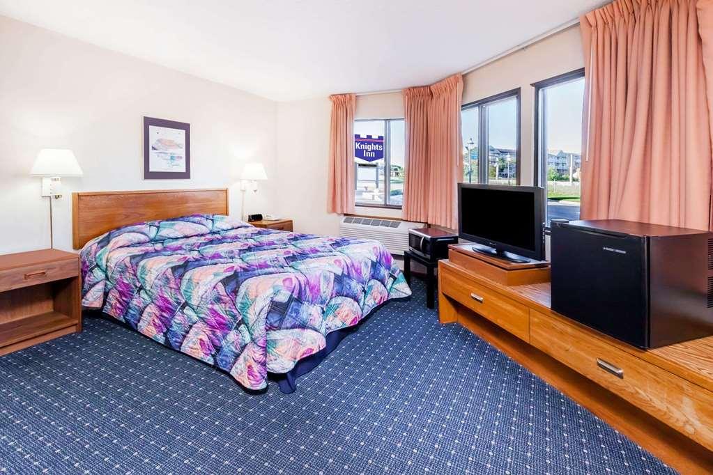 Knights Inn Mackinaw City Quarto foto